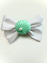 Load image into Gallery viewer, White and Green Mermaid Shell Hair Bow
