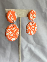 Load image into Gallery viewer, 70s Orange and White Pattern Earrings
